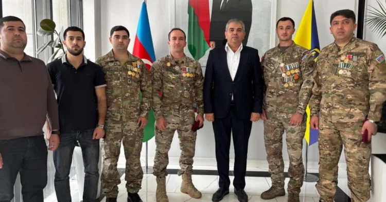 “Kəpəz”in İdarə Heyətinin sədri müharibə veteranları ilə görüşüb FOTO