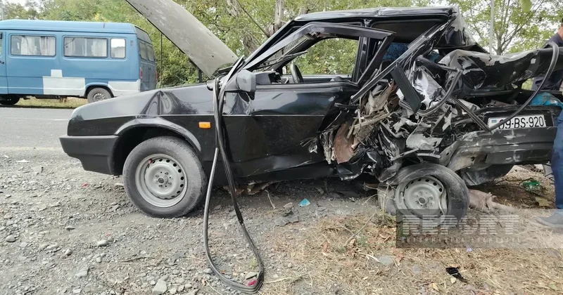 В серьезном ДТП в Гахе пострадали четыре человека