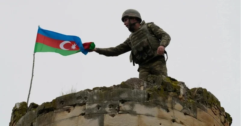 20 Sentyabr Suverenliyimizin əbədiləşdiyi gün