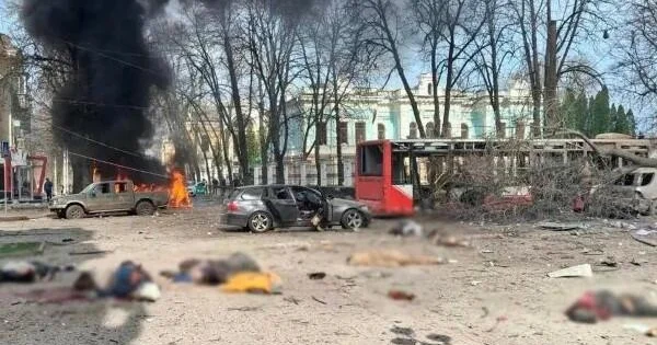Rusiya dronu avtomobili vurdu: ölənlər var