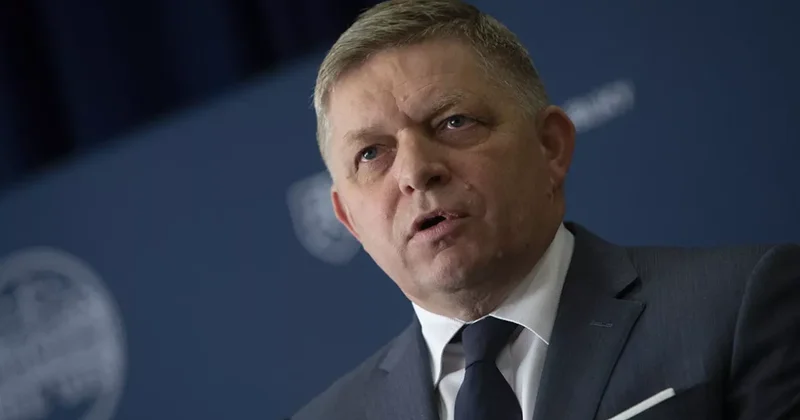 Фицо назвал огромной ошибкой Украины отказ от мирного соглашения с Россией