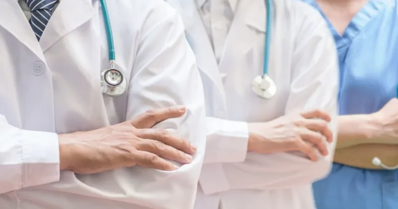Həkimlər üçün yeni sertifikasiya qaydası: İmtahan verməyənlər nə qədər bal toplamalıdırlar?
