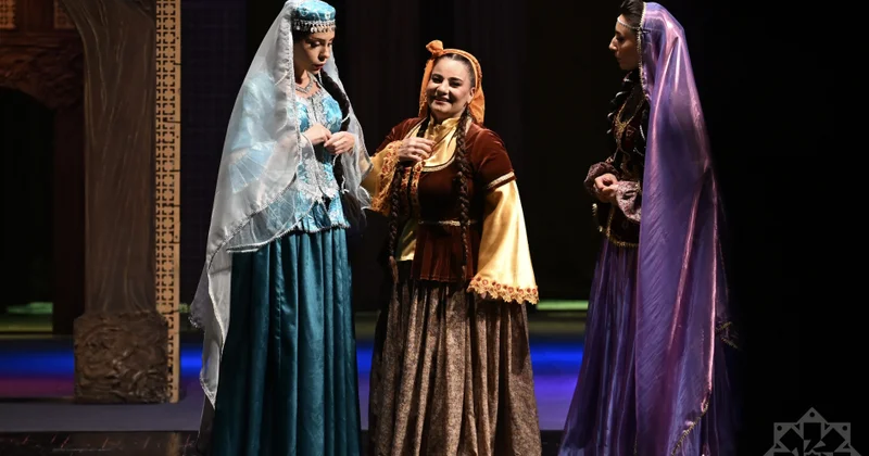 Akademik Musiqili Teatr yeni mövsümə “Arşın mal alan” operettası ilə başlayıb