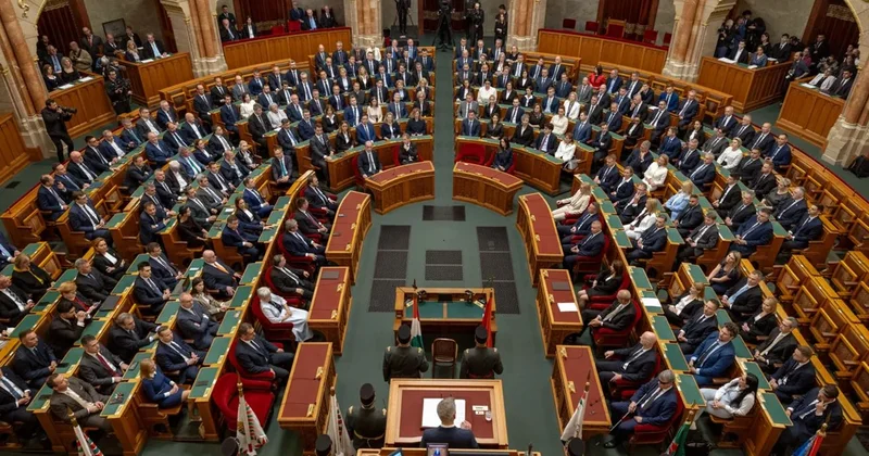 Macarıstanın 63 milyard avroluq müqaviləsi ləğv olunur Madyar Orbandan qisas alır?