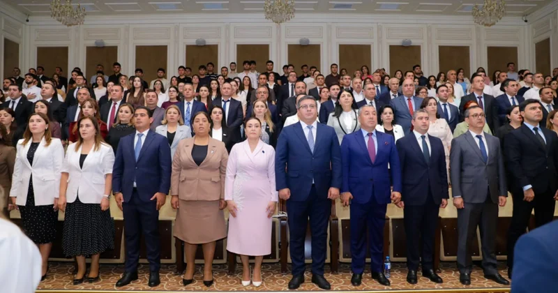 Naxçıvanda qadınların iqtisadi fəallığının artırılmasına və biznes imkanlarına həsr olunan forum keçirilib