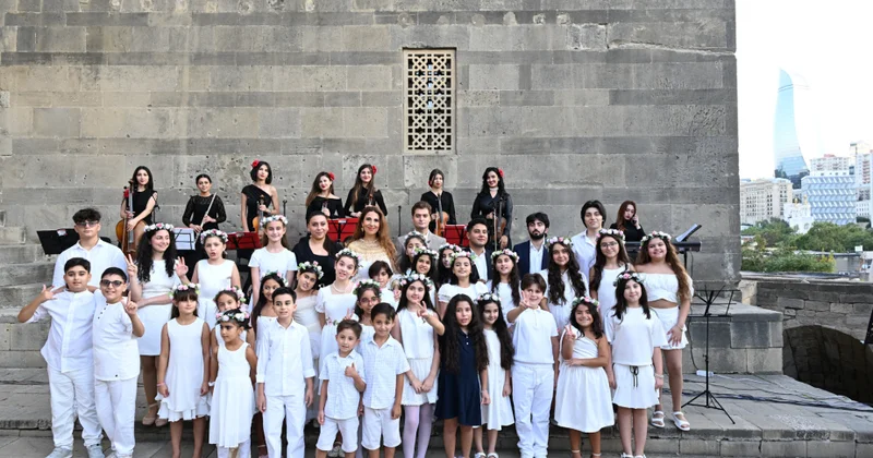 “Qədim daşlar arasında” klassik musiqi