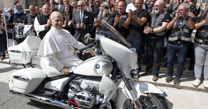 Roma Papasına məxsus motosiklet hərracda satıldı