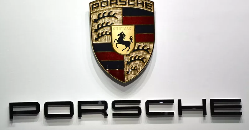 Глава Porsche покидает свой пост