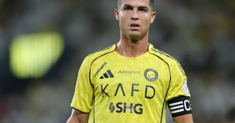 Ronaldu klub səviyyəsində 800 qol vuran ilk futbolçu oldu