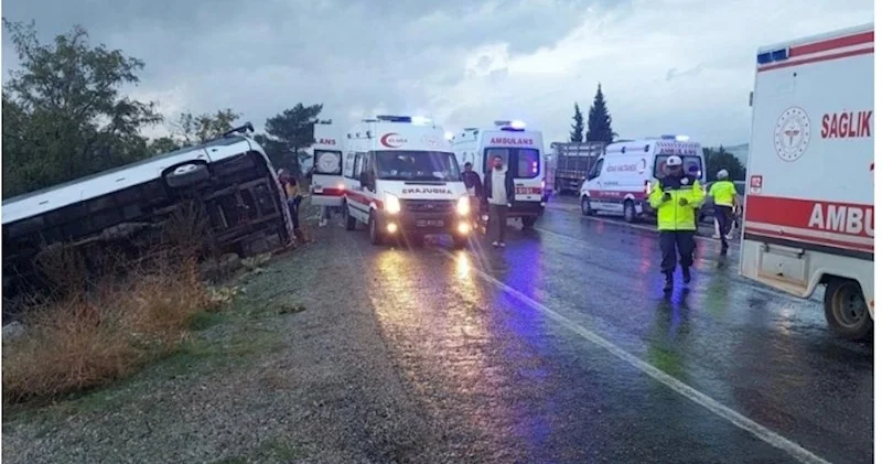 Türkiyədə avtobusun aşması nəticəsində bir nəfər ölüb, 32 nəfər yaralanıb