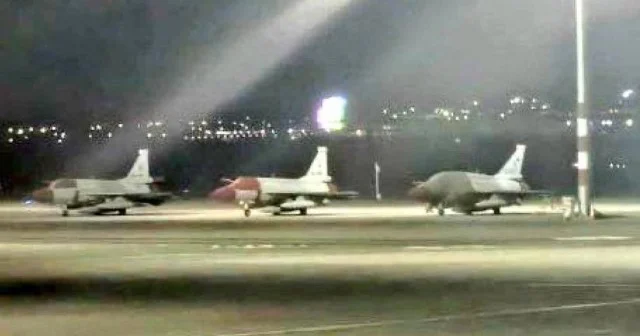 Azərbaycan Pakistandan ilk JF 17 qırıcılarını aldı