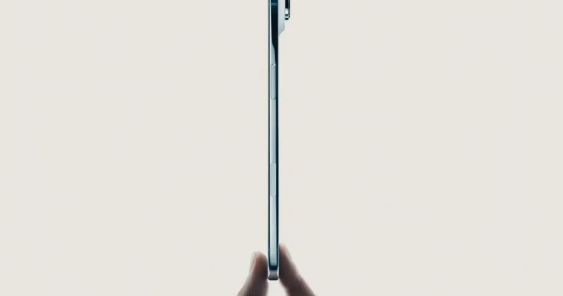 Все iPhone Air в Китае раскупили за считанные минуты