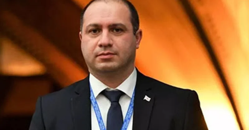 Gürcü nazir Ermənistana gedir