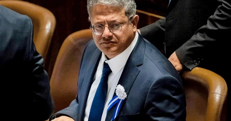 İsrailli nazir Netanyahudan Qəzzada döyüşləri bərpa etməyi tələb edib