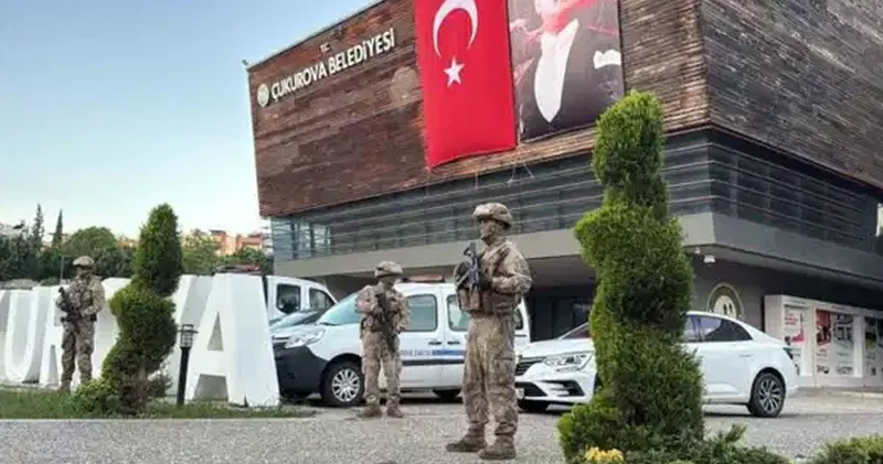 Türkiyədə bələdiyyədə əməliyyat: 44 nəfər saxlanıldı