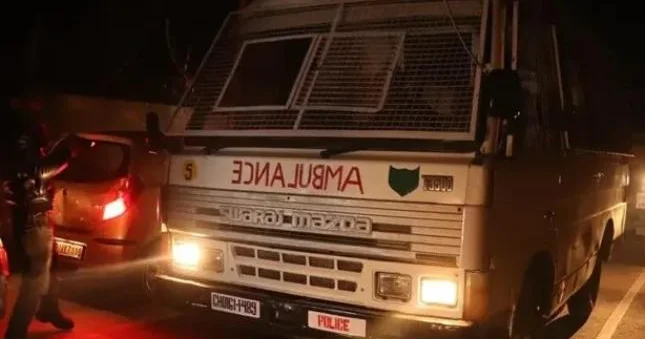 Hindistanda ağır qəza 15 ölü, 30 dan çox yaralı