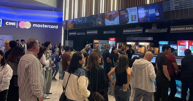 В кинотеатрах Азербайджана наблюдается большой интерес к масштабному художественному фильму 44 (ФОТО)