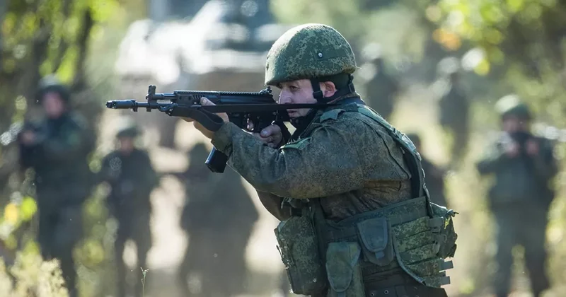 Идите лесом : Грузин вербуют воевать за Россию? ФОТО