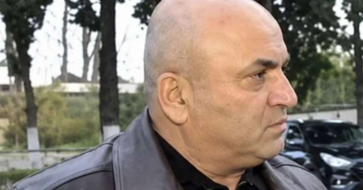 ZAUR MİKAYILOV ƏMR İMZALADI Vətəndaşı təhqir edən rəis işdən çıxarıldı