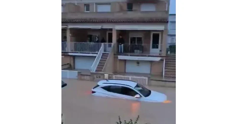 Сильные наводнения на востоке Испании ВИДЕО
