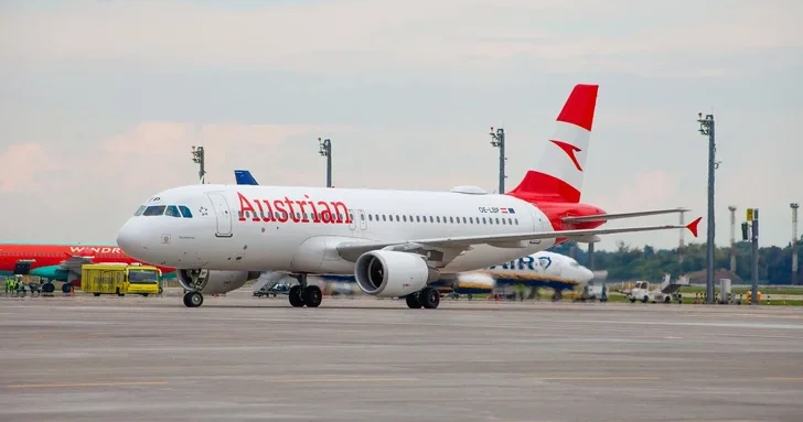 Рейс Austrian Airlines из Тель Авива экстренно сел в Софии из за сообщения о бомбе на борту