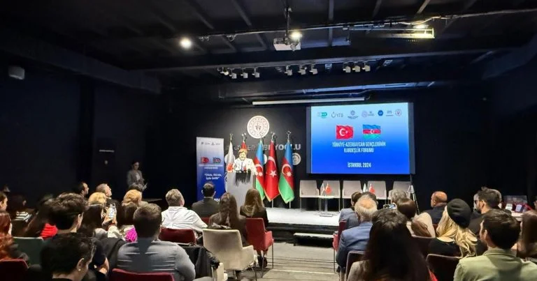 İstanbulda “TürkiyəAzərbaycan Gənclərinin Qardaşlıq Forumu” keçirilib FOTO/VİDEO Azərbaycanda özəl xəbərlər, araşdırmalar, təhlillər və müsahibələrin tək ünvanı