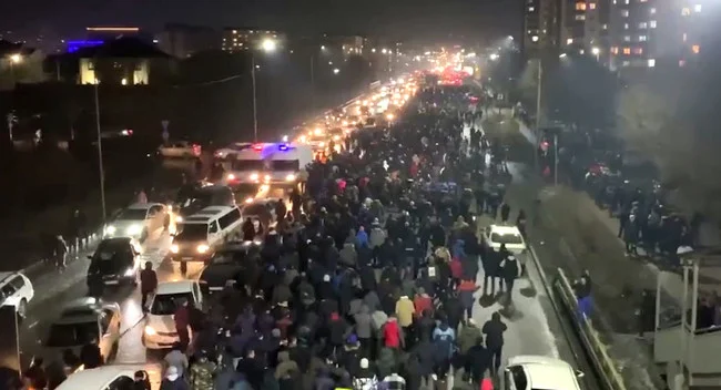 Abxaziya parlamenti Aslan Bjaniyanın istefasını qəbul edib