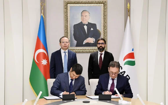 COP29da “SOCAR Green” və “PowerChina” şirkətləri arasında Anlaşma Memorandumu imzalandı FOTO