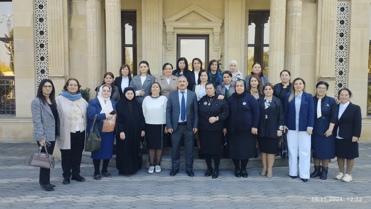 “Fədakar Azərbaycan qadınları”