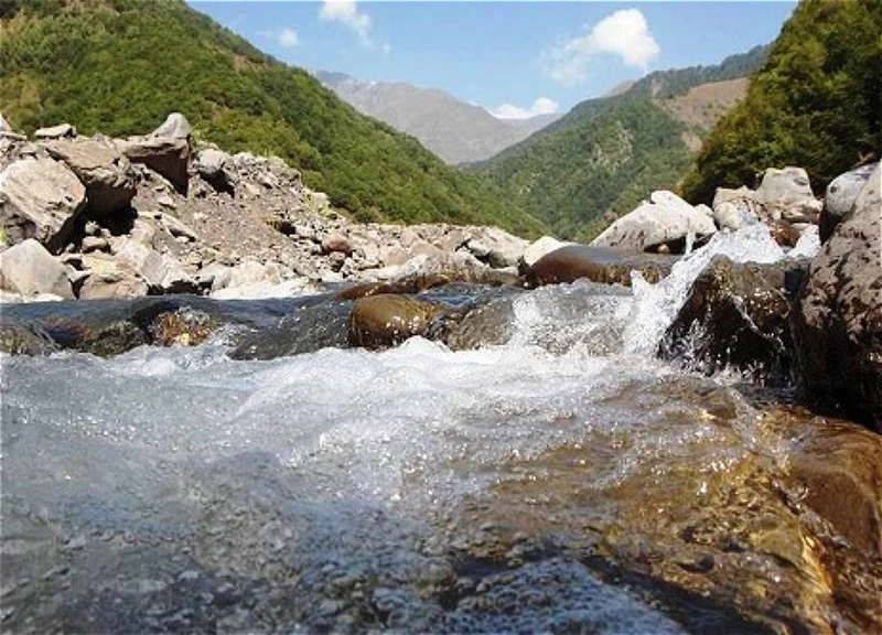 Azərbaycan su təchizatını təmin etmək üçün çətinliklərlə üzləşir