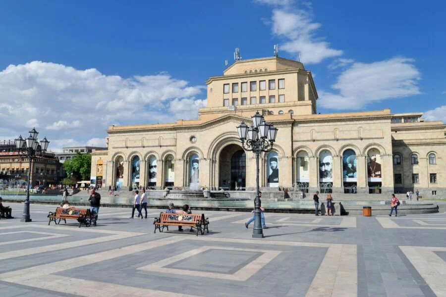 Hərbçilərimiz İrəvana getmədi Polkovnik Davtyandan reaksiya