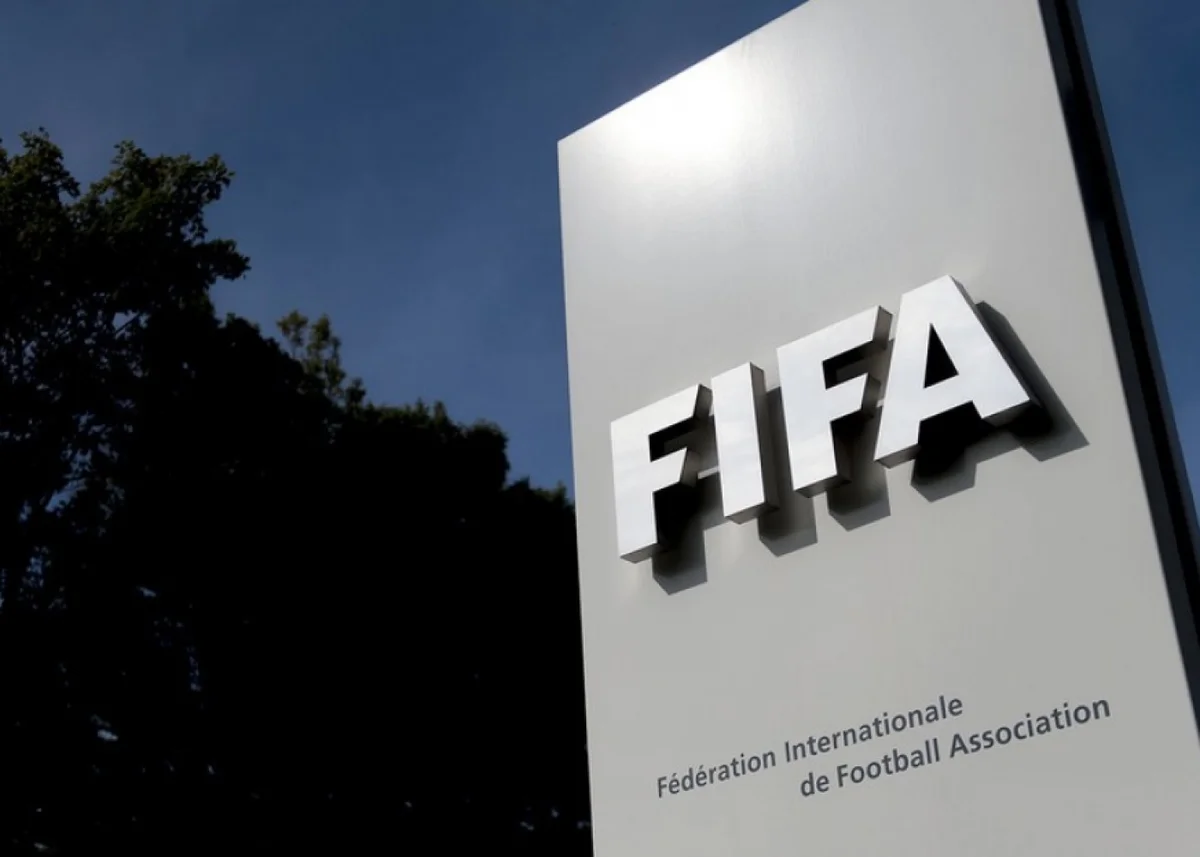 FIFA Türkiyə klubuna transfer qadağası qoydu Yeni Çağ Media