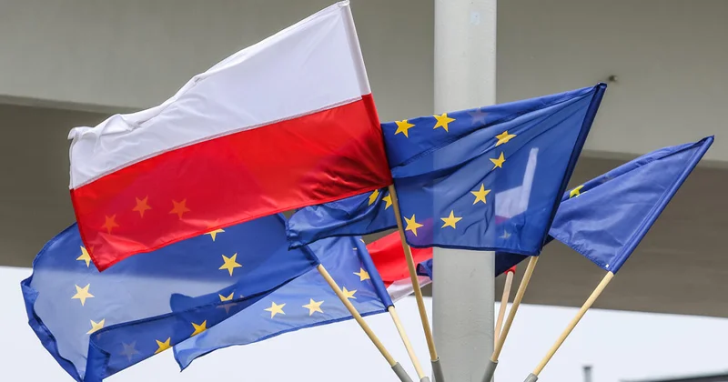 В МИД Польши заявили, что президент хочет вывести страну из Евросоюза