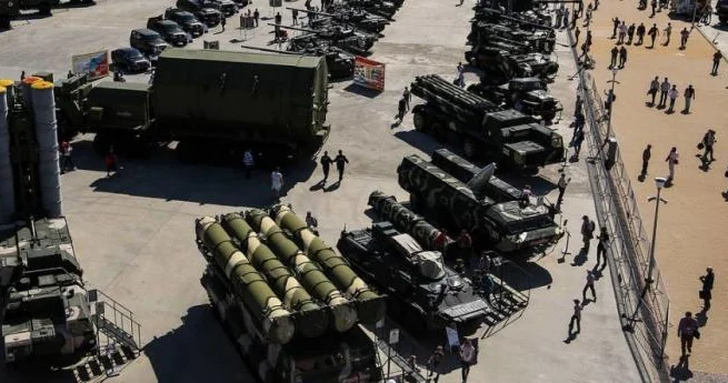 Rusiyanın silah satışı çöküb Kreml etiraf edir, amma yenə saxta statistika yayır