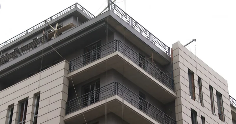 Doqquz ildir evlərinin yerində bina tikiləcəyi deyilir… (VİDEO)