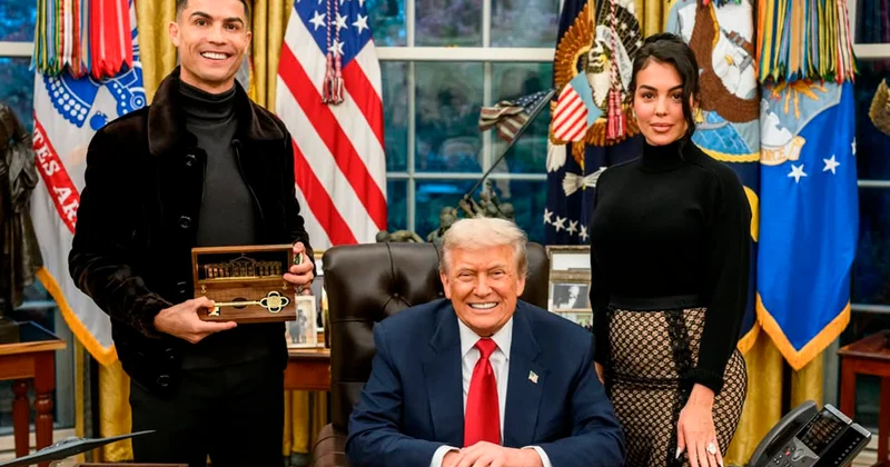 Tramp nadir hədiyyəni Ronaldoya da verdi Fotolar