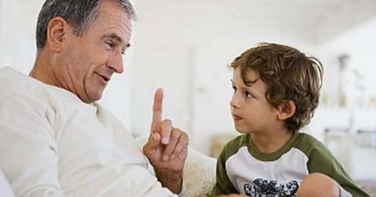 Çox sıxmaq, ya sərbəst buraxmaq?