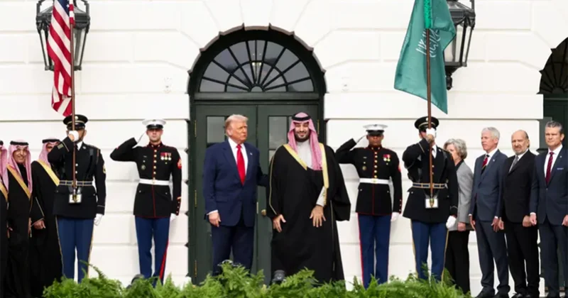 Ağ Evdə 1 trilyonluq görüş...