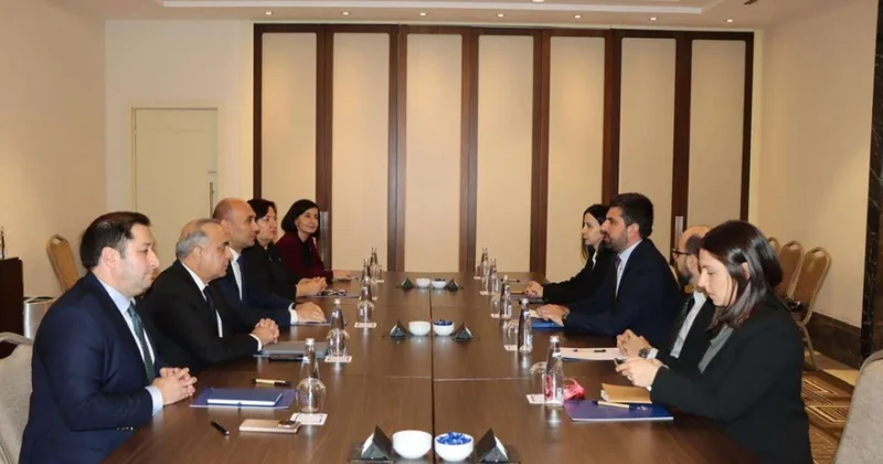 Analitik: “Deputatların iştirakı əhali arasında sülh ab havasını sürətləndirir