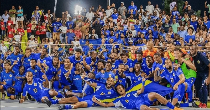 Азербайджанский футбол нет, Кюрасао да