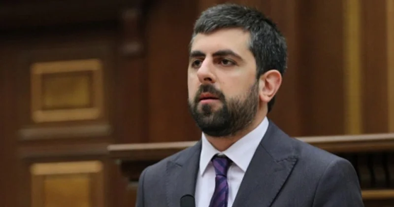 Xandanyan İstanbuldan mesaj verdi: Sülh heç vaxt olmadığı qədər yaxındır