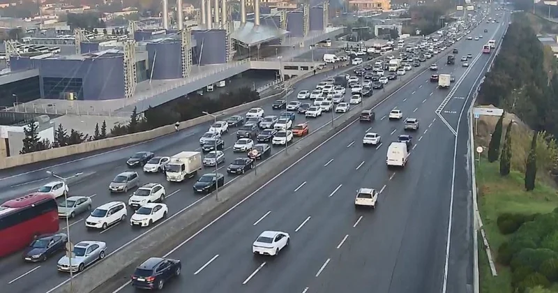 Paytaxtda sıxlıq olan küçələrin SİYAHISI