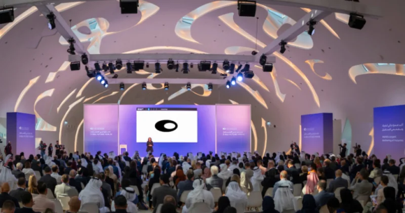 Dubay Forumunda ABŞ aliminin sensasiyalı iddiası: On il ərzində bütün genetik xəstəliklər müalicə edilə biləcək