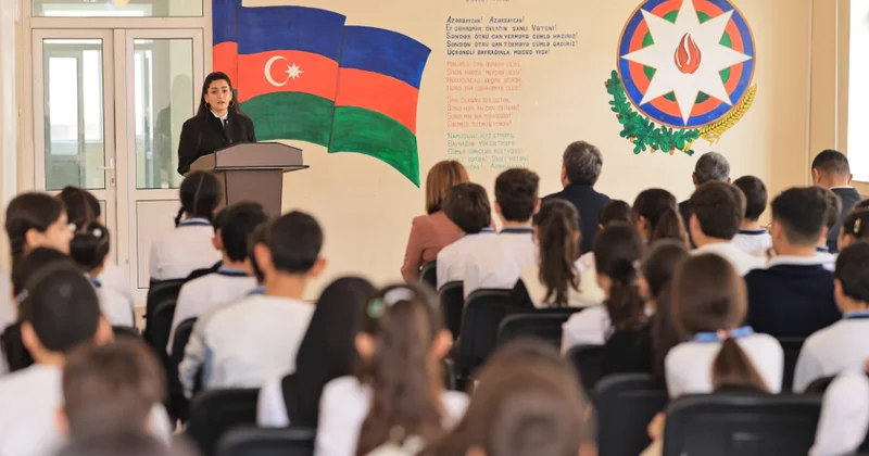 Məktəblilər uşaq hüquqları barədə maarifləndiriliblər