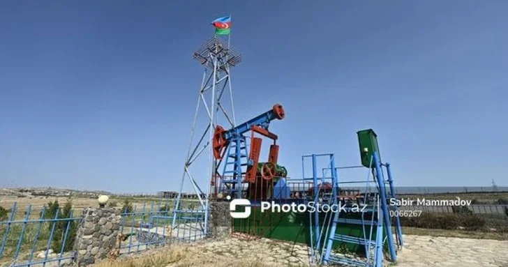 Цена на нефть марки Azeri Light выросла