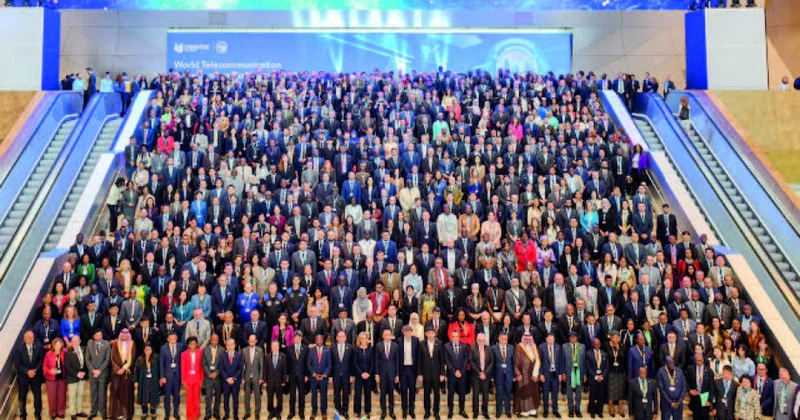 Bakıda qlobal rəqəmsal gələcək müzakirəsi