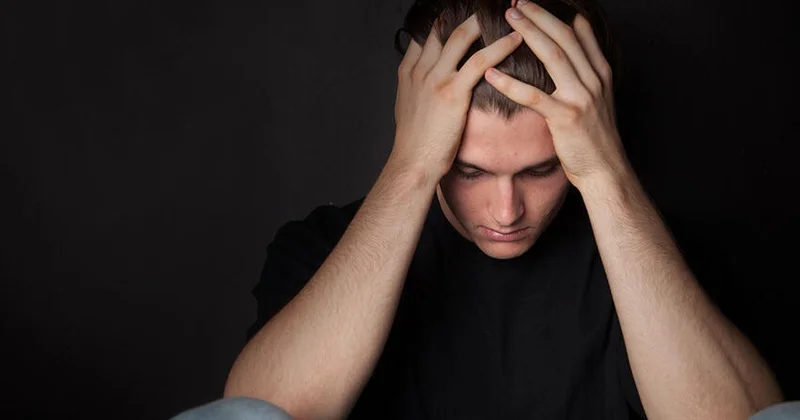 Balakəndə 32 yaşlı kişi qadını təhqir etdi, qızının videosunu sosial şəbəkədə paylaşdı TƏFƏRRÜAT