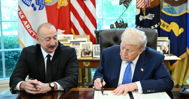 На три шага впереди