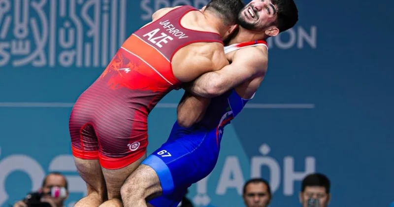 UWW о финале Джафарова на Исламиаде: Казалось, он возьмет реванш у Эсмаили за поражение на ЧМ