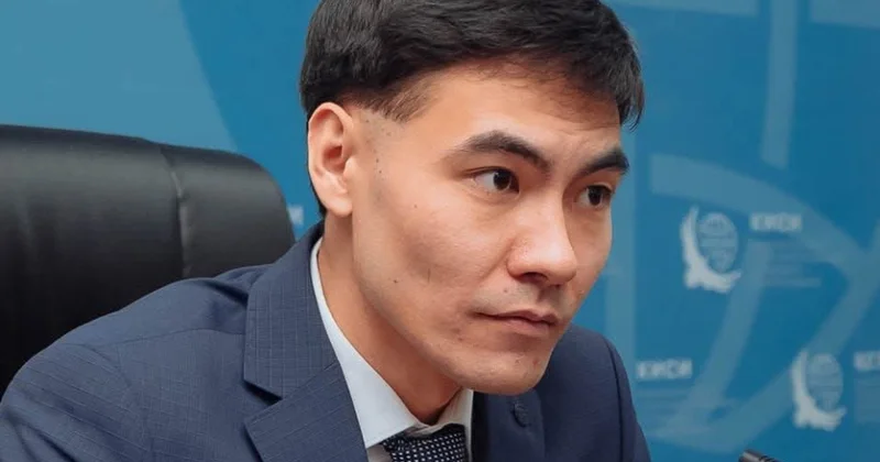 Qazaxıstanlı ekspert: Altıtərəfli yeni model regional koordinasiyanı daha dayanıqlı edir